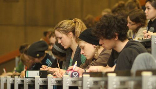 Foto: Studenten im Seminar